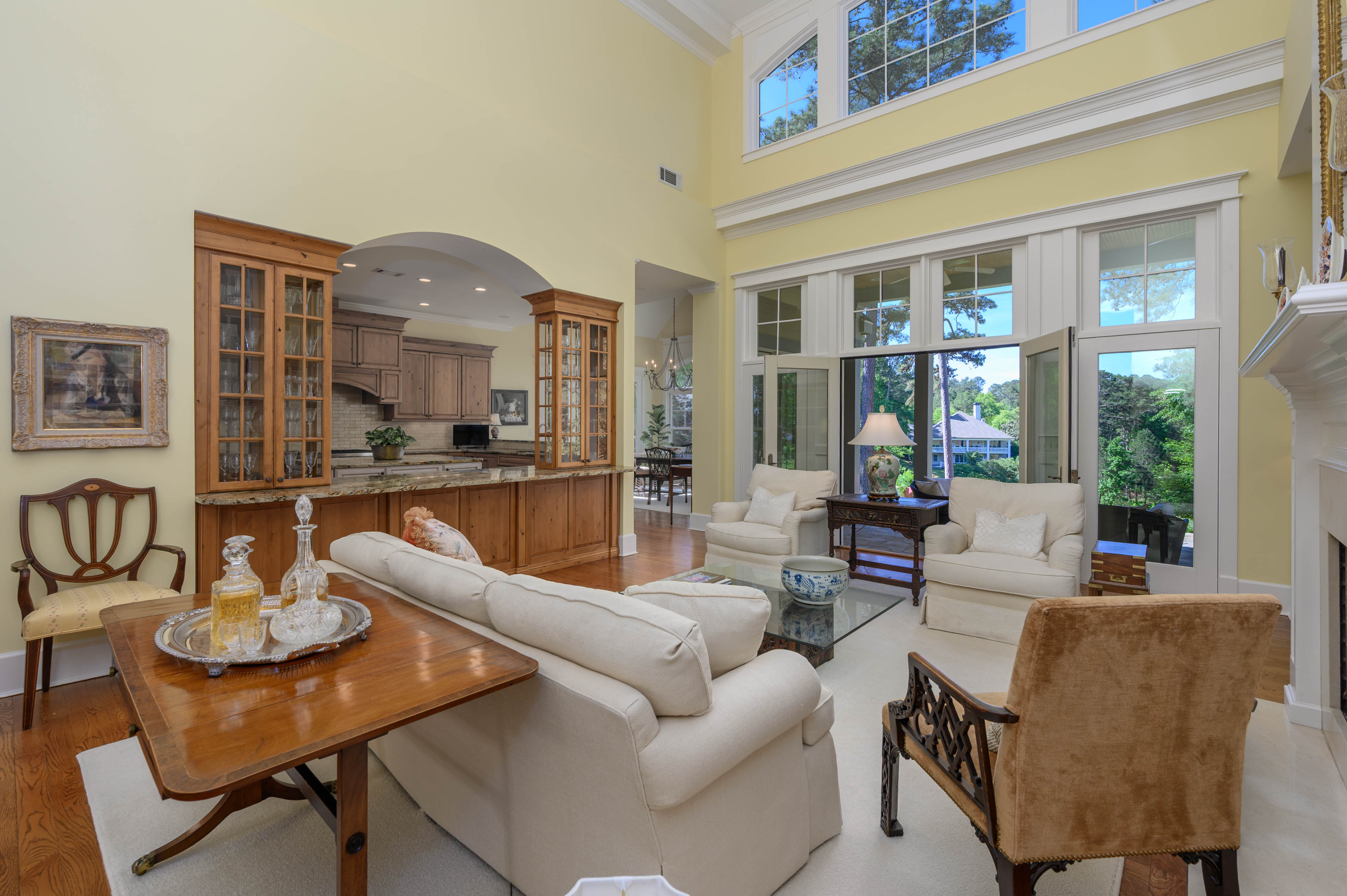 1030 Alanson Court image 8